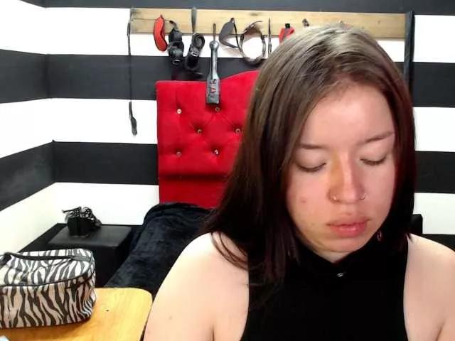 Freechat MarianRan on BongaCams