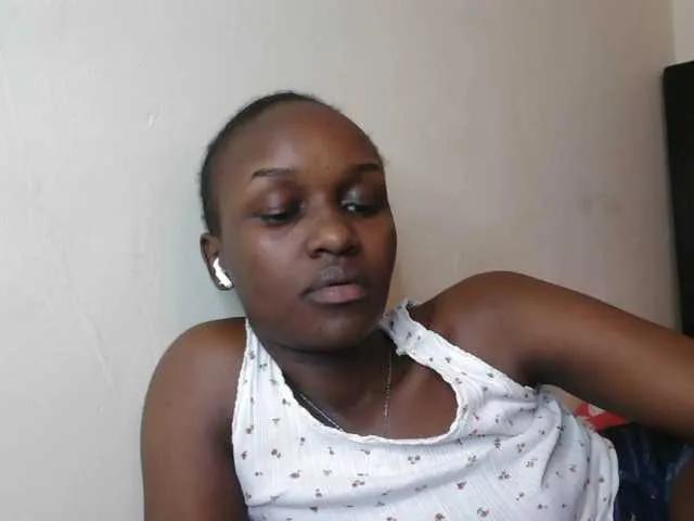 Freechat Sexymayaa on BongaCams