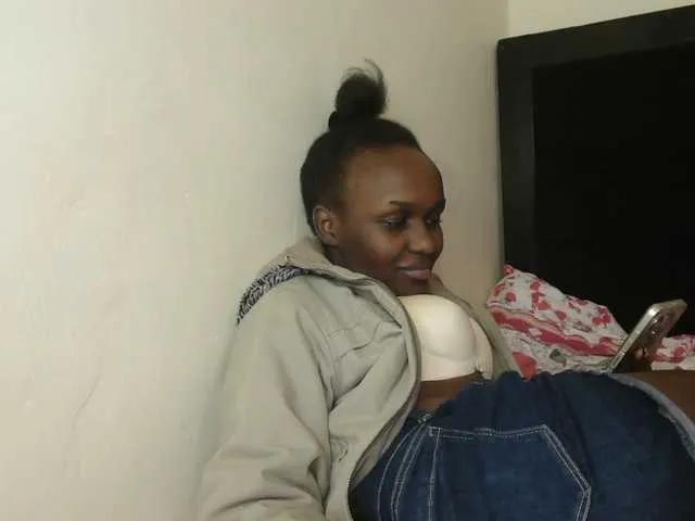 Freechat Sexymayaa on BongaCams