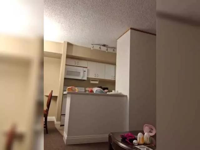 Freechat TheDime on BongaCams