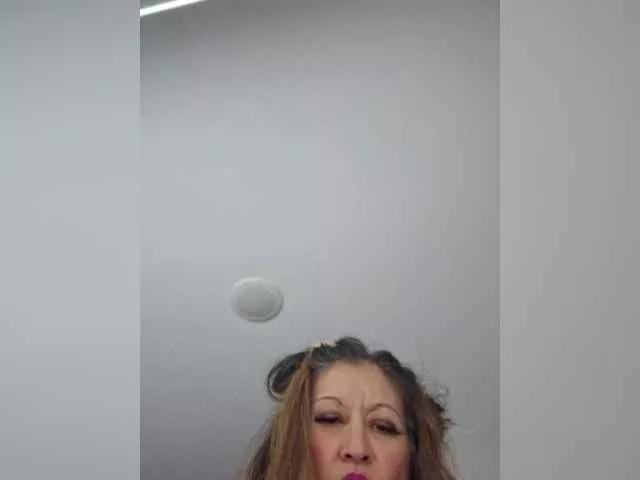 Freechat TheDime on BongaCams