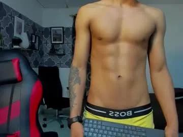 Freechat bruno_snow on Chaturbate
