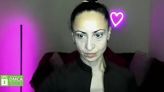 Freechat Arianasweety23 on StripChat