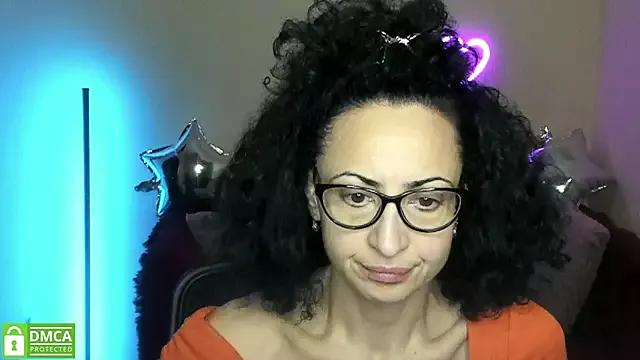 Freechat Arianasweety23 on StripChat