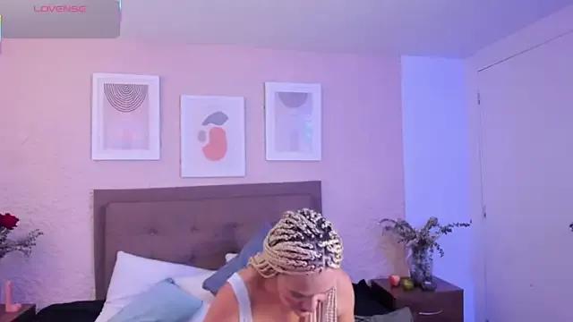 Freechat CarolinaGlamour on StripChat