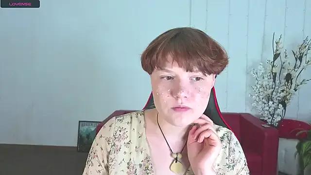 Freechat DreamyLuna on StripChat