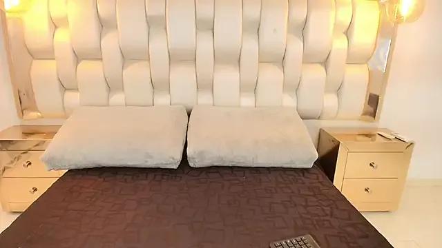 Freechat EvaHalsey on StripChat