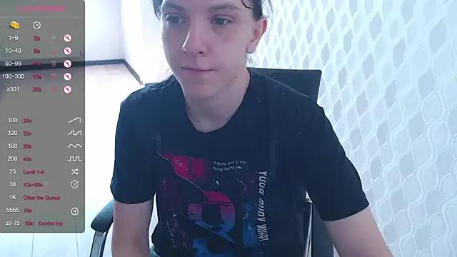 Freechat LisaHeart on StripChat