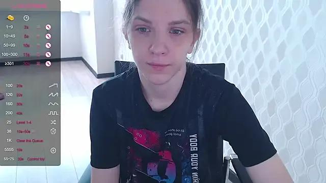 Freechat LisaHeart on StripChat