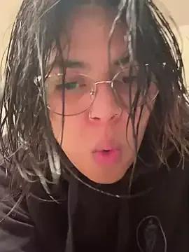 Freechat miacanela_xo on StripChat