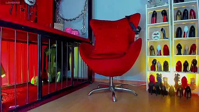 Freechat MistressAndre on StripChat