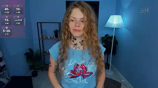 RayaNenlia on StripChat 