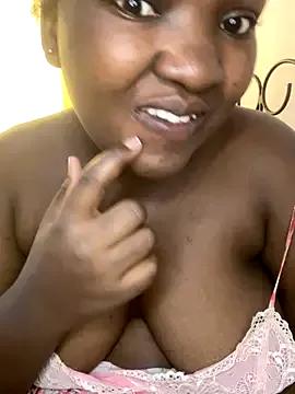 sweet18creamybigpussy on StripChat 